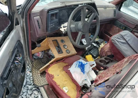 1988 Chevrolet Gmt-400 C1500 from USA, damaged, VIN 2GCEC19K2J1214887